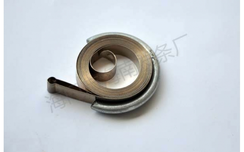 哪些因素會影響機械發條的使用